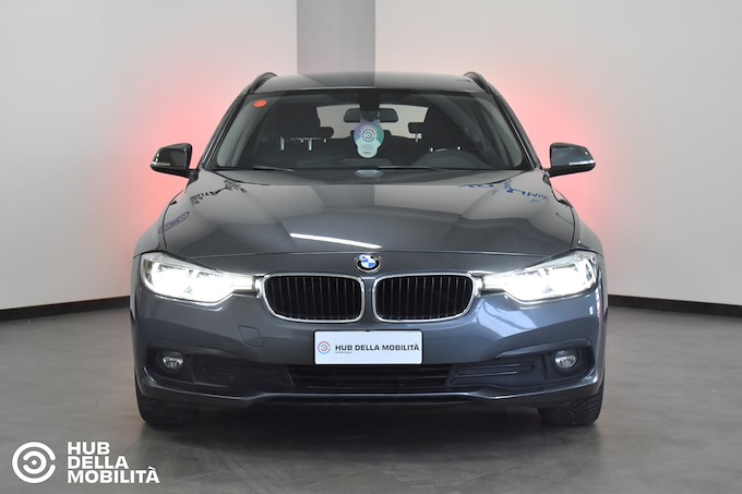 BMW 320d xDrive Touring Business Advantage